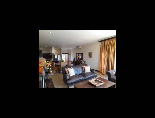 2 BEDROOM APARTMENT TO LET IN UMHLANGA CENTRAL